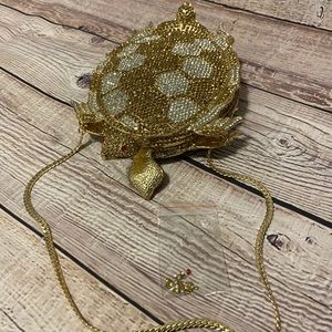 ☀️Gold Tortoise Crystal Shoulder Clutch Purse 💛